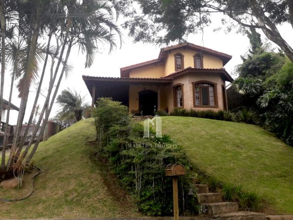 Casa em condomínio fechado – Embu Guaçu